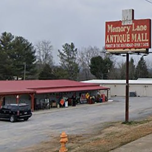 Memory Lane Antique Mall Hwy 66 Sevierville, TN.
